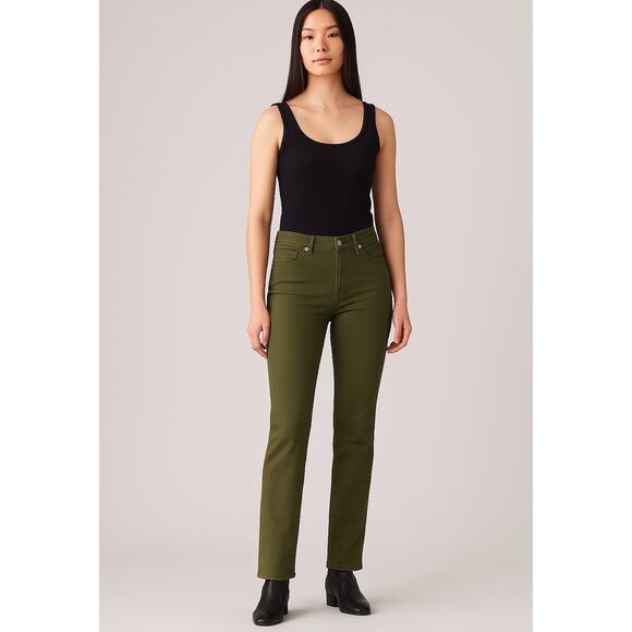 Levi’s Women’s 314 Shaping Straight Mid Rise Tummy Slimming Jeans Green NWT 29 - Picture 1 of 7